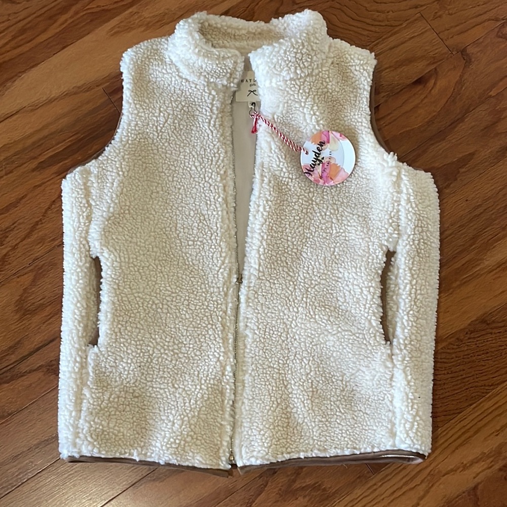 Hayden girls Sherpa fuzzy vest